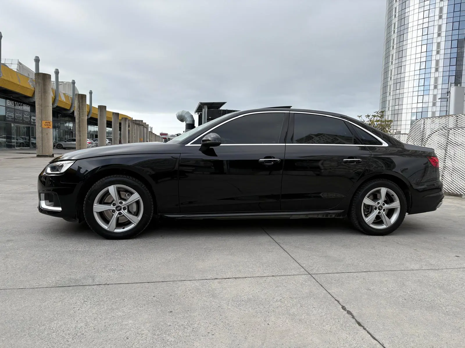 Audi A4 A4 Sedan 40 TDI Quattro Advanced